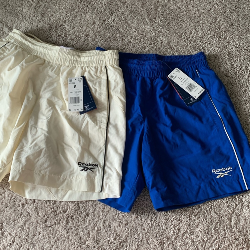 NWT| Set of 2 Reebok shorts!